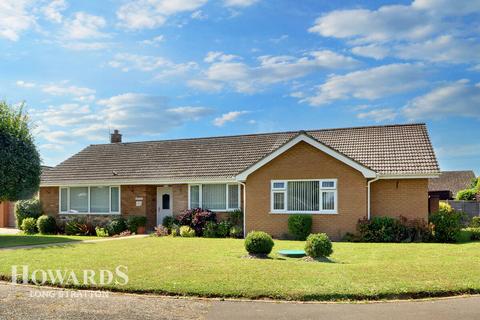 3 bedroom detached bungalow for sale, Fairstead Close, Pulham Market