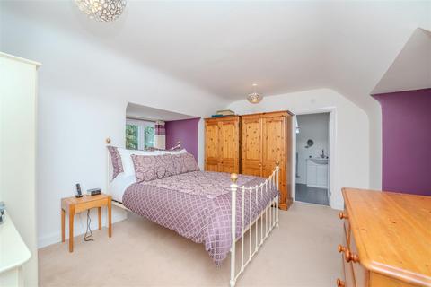 49 Wellesley Avenue, Iver, SL0 9BP