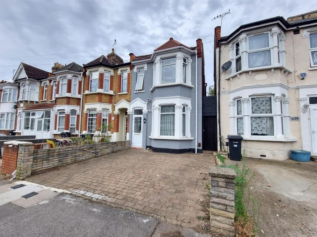 Westwood Road, Ilford 5 bed house for sale £600,000