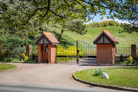 3 bedroom apartment for sale, Rottingdean Place, Rottingdean, Brighton, East Sussex, BN2