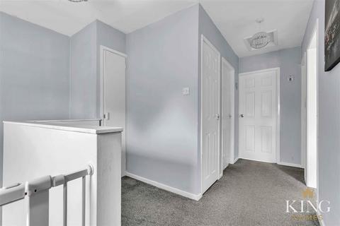 28 Gorsey Close, Astwood Bank, Redditch, B96 6AG
