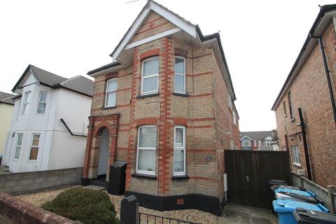 1 bedroom ground floor flat to rent, Bournemouth Road Poole BH14 9HY