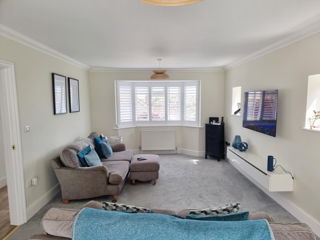 Lenham Avenue, Saltdean, BN2 4 bed semidetached house to rent £3,250