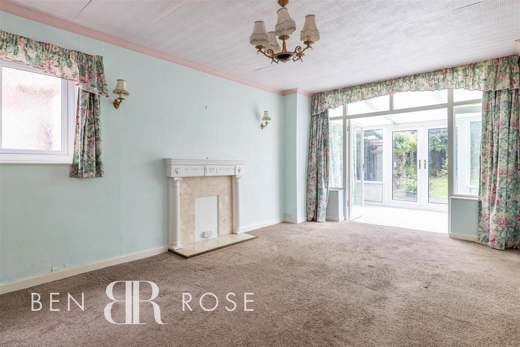 Conway Drive, Fulwood, Preston 3 bed semidetached house for sale £