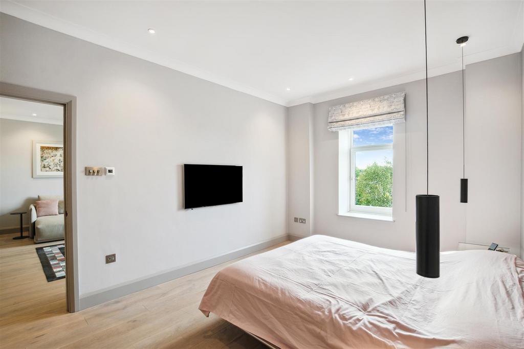 Devonhurst Place, W4 - FOR SALE