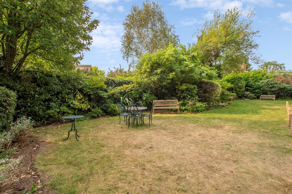 Devonhurst Place, W4 - FOR SALE
