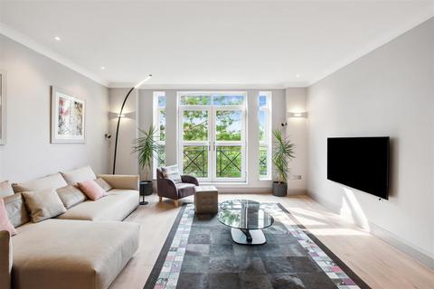 2 bedroom flat for sale, Devonhurst Place, Heathfield Terrace, W4