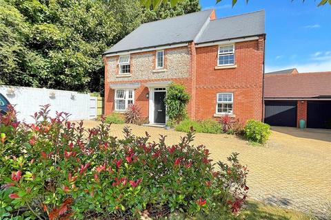 4 bedroom detached house for sale, Alexander Avenue, Angmering, Littlehampton, West Sussex, BN16