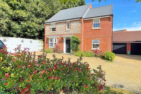 1 Alexander Avenue, Angmering, Littlehampton, BN16 4PQ