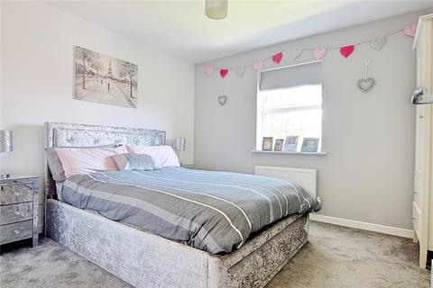 1 Alexander Avenue, Angmering, Littlehampton, BN16 4PQ