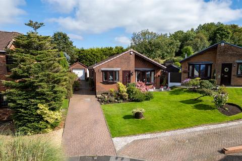 3 bedroom detached bungalow for sale, Halsall Close, Bury