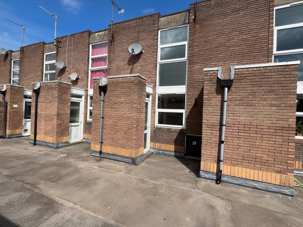 Somerset Square, Nailsea, North... 2 bed apartment to rent £975 pcm (£225 pw)