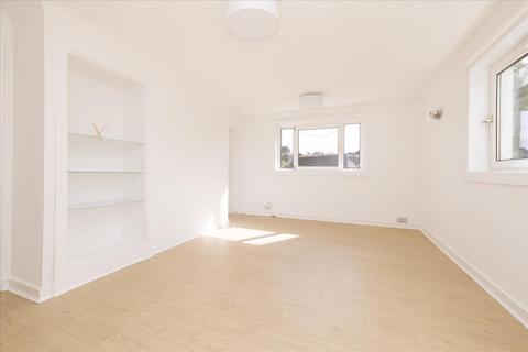 47/8 Oxgangs Avenue, Edinburgh, EH13 9HU