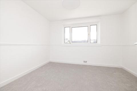 47/8 Oxgangs Avenue, Edinburgh, EH13 9HU