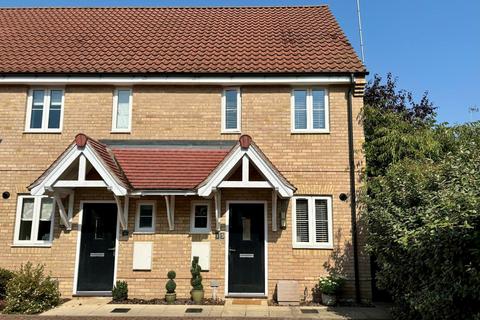 2 bedroom end of terrace house for sale, Larnach Drive, Newmarket CB8