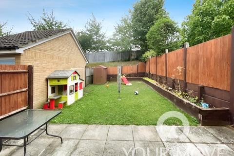 8 Mariners Way, Northfleet, Gravesend, DA11 9EP