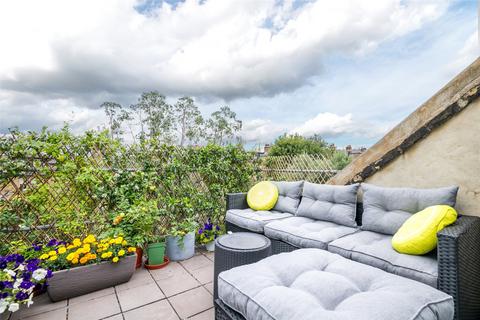 3 bedroom apartment for sale, Holmdene Avenue, London, SE24