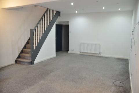 3 bedroom barn conversion to rent, London Road, Bodedern, Holyhead