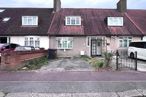 2 bedroom terraced house for sale, Milner Road, Dagenham