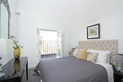 5 bedroom terraced house for sale, Bettridge Road, Fulham, London, SW6