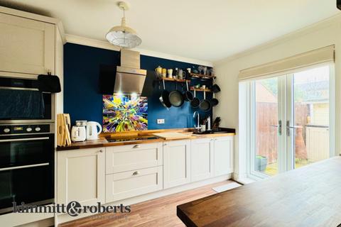 25 Blackdown Close, Peterlee, SR8 2JW