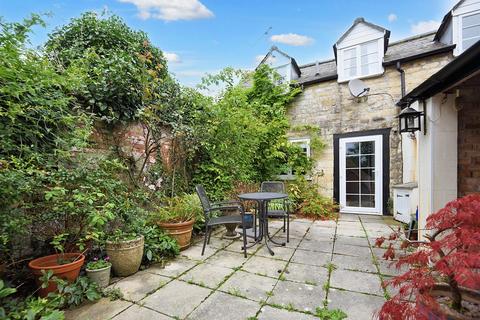 4 bedroom cottage for sale, Church Lane, Sturminster Newton