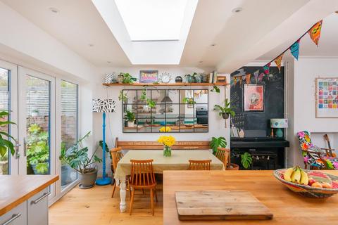 40 Calcott Road, Bristol, BS4 2HD