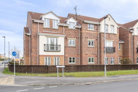 2 bedroom ground floor flat to rent, Ings Court, York