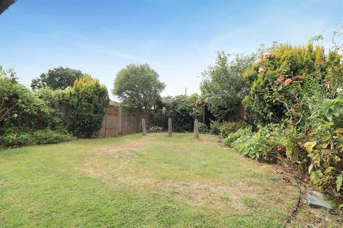11 Armonde Close, Boreham, Chelmsford, CM3 3GA