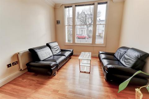 2 bedroom apartment to rent, Clarendon Street, Leamington Spa