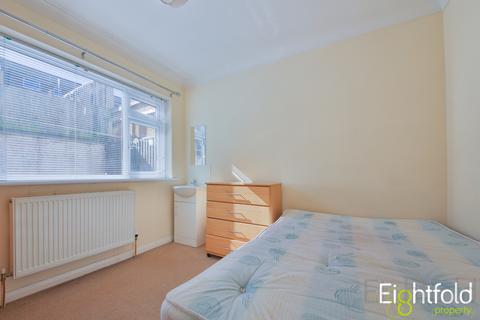 5 bedroom semi-detached house for sale, Fitch Drive, Brighton