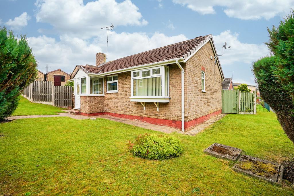 Purbeck Road, Sheffield S20 2 bed detached bungalow for sale £220,000