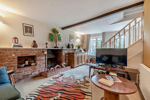 1 Bartholomew Terrace, Exeter, EX4 3BW