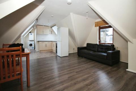 6 bedroom flat for sale, Cowley Court, West Street, Leyton, E11 4LG