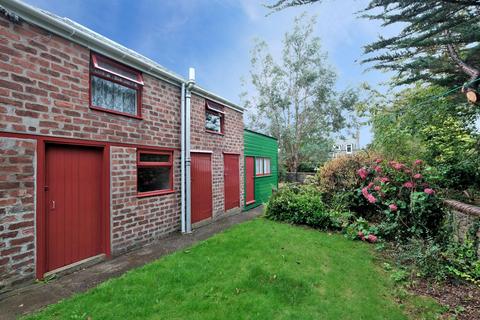 17 Bedford Place, Aberdeen, AB24 3PA
