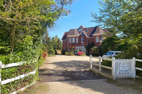 Rhinefield Road, Brockenhurst, SO42