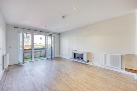 2 bedroom flat for sale, Cyprian Court, Lenzie  Glasgow