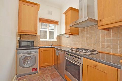 1 bedroom apartment for sale, Shooters Hill Road, Blackheath, London, SE3