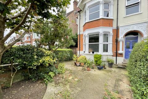 1 bedroom apartment for sale, Long Lane, London N3