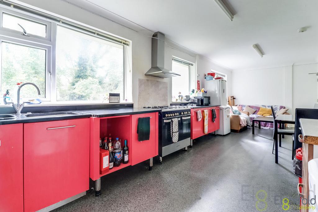 HMO-Kitchen/Diner