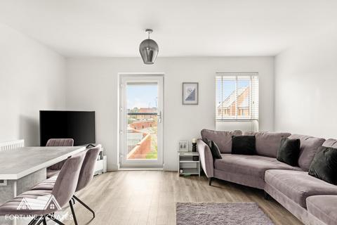 6 Maytree Crescent, Harlow, CM17 0FW