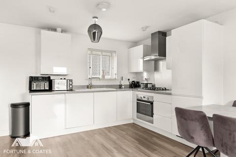 6 Maytree Crescent, Harlow, CM17 0FW