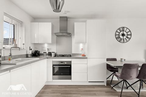 6 Maytree Crescent, Harlow, CM17 0FW