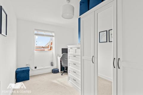 6 Maytree Crescent, Harlow, CM17 0FW