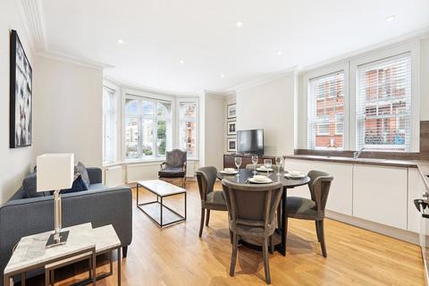 2 bedroom apartment to rent, Hamlet Gardens, King Street, W6