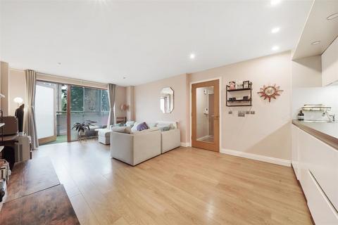 2 bedroom apartment for sale, Pryce House, London E3