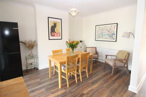 3 bedroom terraced house for sale, Derwent Avenue, East Barnet EN4