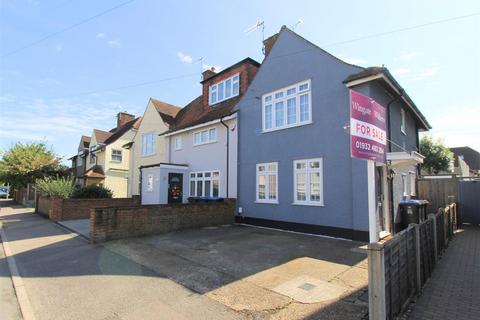 2 bedroom house for sale, Dawson road, Byfleet