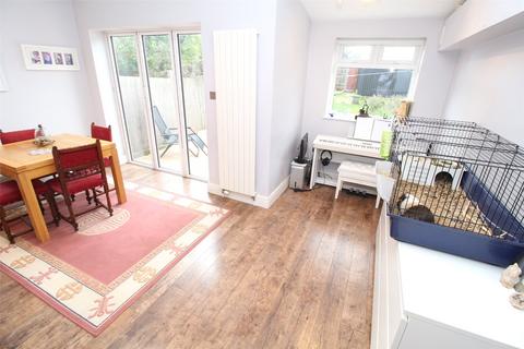 4 bedroom terraced house for sale, Burlington Rise, East Barnet EN4