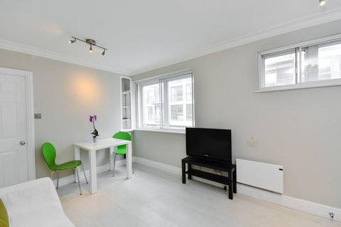 1 bedroom flat to rent, Fulham Road, Chelsea, London, SW10